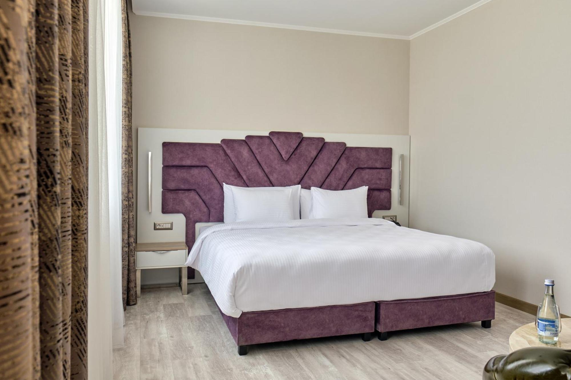 Panarams Tashkent Hotel, A Member Of Radisson Individuals Экстерьер фото