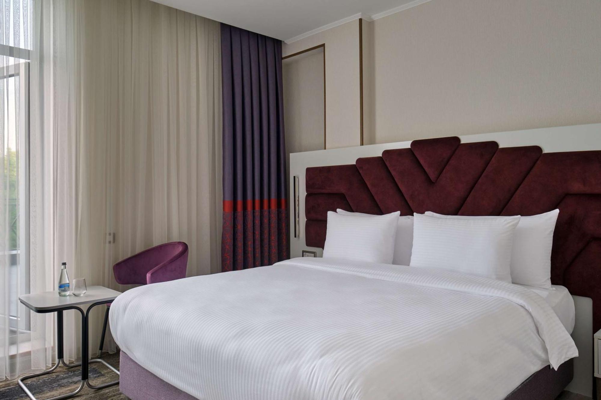 Panarams Tashkent Hotel, A Member Of Radisson Individuals Экстерьер фото