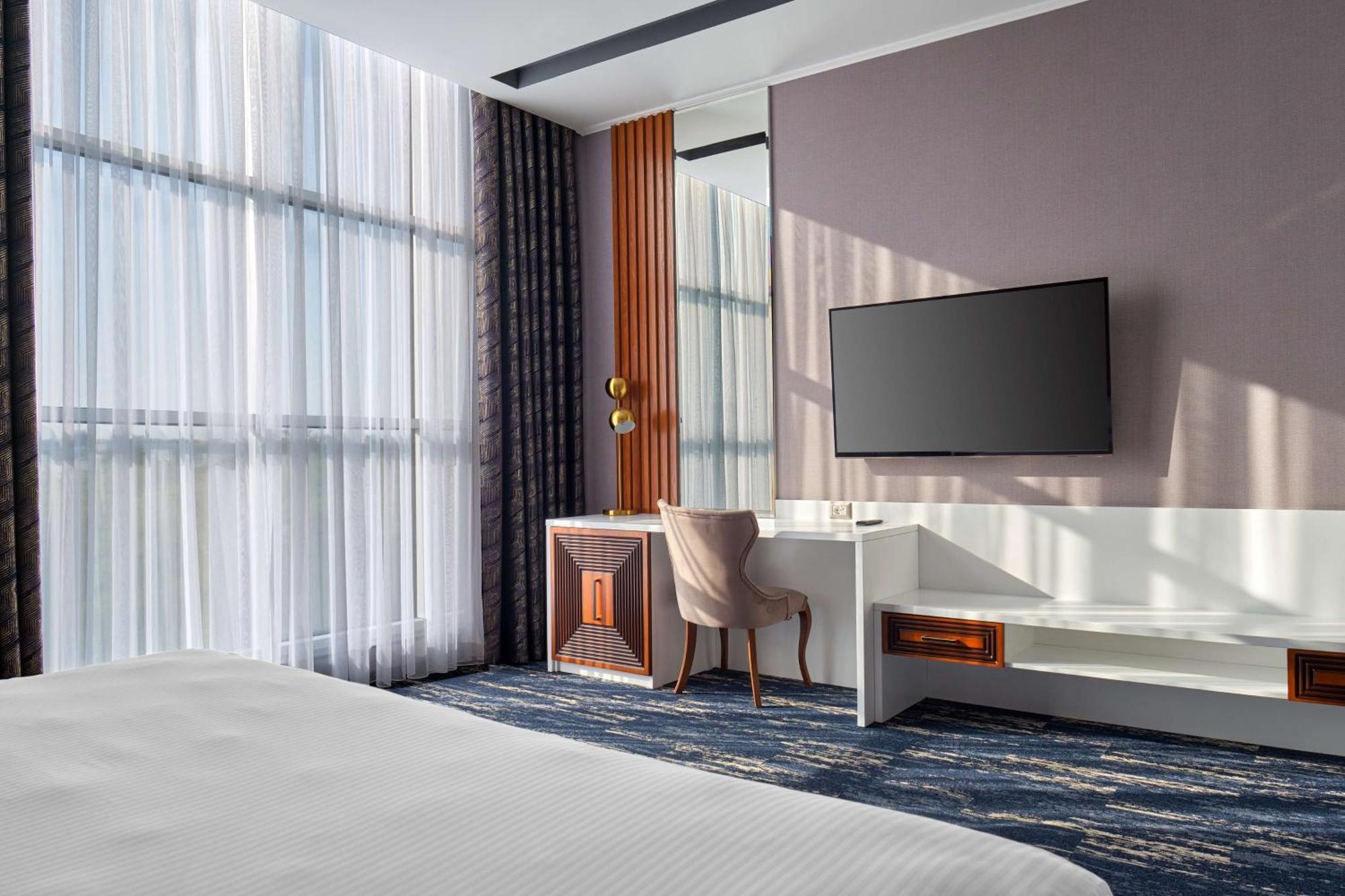 Panarams Tashkent Hotel, A Member Of Radisson Individuals Экстерьер фото