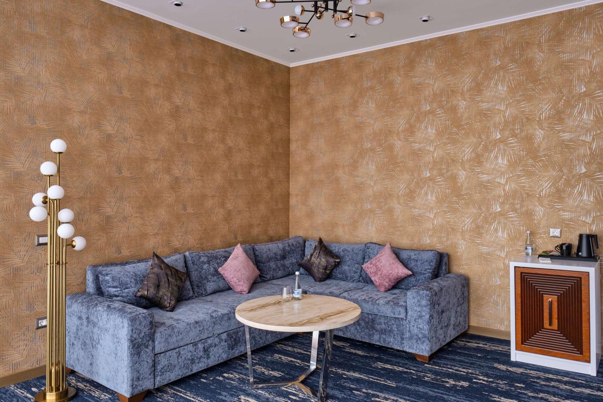 Panarams Tashkent Hotel, A Member Of Radisson Individuals Экстерьер фото
